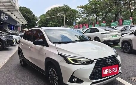 Toyota Yaris XP150 рестайлинг, 2022 год, 990 005 рублей, 6 фотография