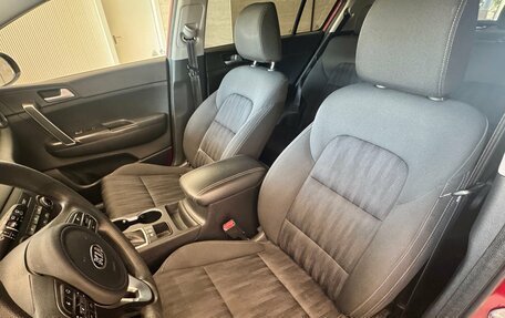 KIA Sportage IV рестайлинг, 2018 год, 1 719 990 рублей, 11 фотография