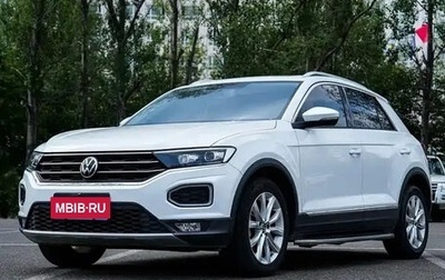 Volkswagen T-Roc I, 2022 год, 1 560 300 рублей, 1 фотография