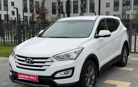 Hyundai Santa Fe III рестайлинг, 2015 год, 2 150 000 рублей, 1 фотография