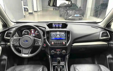 Subaru Forester, 2022 год, 2 108 006 рублей, 9 фотография
