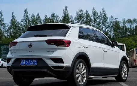 Volkswagen T-Roc I, 2022 год, 1 560 300 рублей, 4 фотография