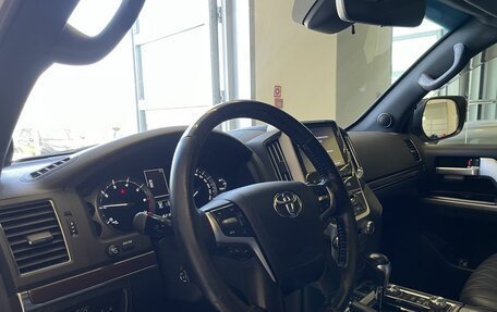 Toyota Land Cruiser 200, 2018 год, 7 500 000 рублей, 7 фотография