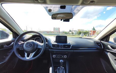 Mazda 3, 2014 год, 1 162 000 рублей, 14 фотография