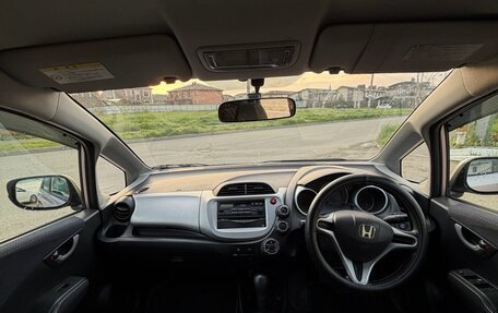 Honda Fit III, 2008 год, 590 000 рублей, 10 фотография