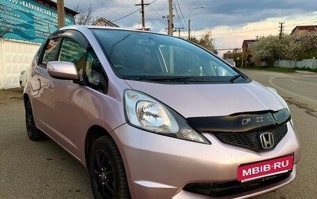 Honda Fit III, 2008 год, 590 000 рублей, 5 фотография