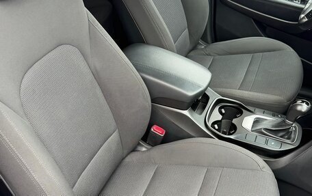Hyundai Santa Fe III рестайлинг, 2015 год, 2 150 000 рублей, 23 фотография
