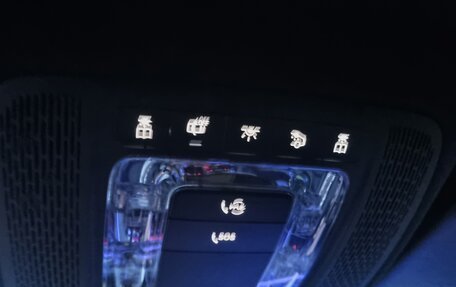 Mercedes-Benz A-Класс, 2018 год, 2 000 000 рублей, 9 фотография