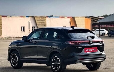 Honda Vezel, 2023 год, 2 015 678 рублей, 3 фотография