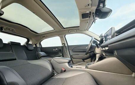 Honda Vezel, 2023 год, 2 015 678 рублей, 13 фотография