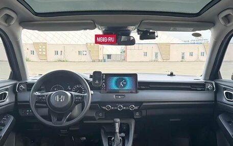 Honda Vezel, 2023 год, 2 015 678 рублей, 9 фотография