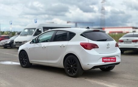 Opel Astra J, 2013 год, 550 000 рублей, 5 фотография