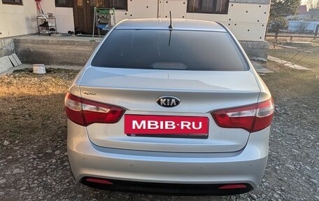 KIA Rio III рестайлинг, 2013 год, 830 000 рублей, 7 фотография