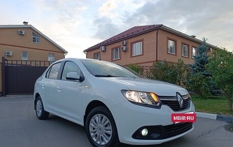 Renault Logan II, 2018 год, 950 000 рублей, 17 фотография