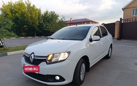 Renault Logan II, 2018 год, 950 000 рублей, 16 фотография