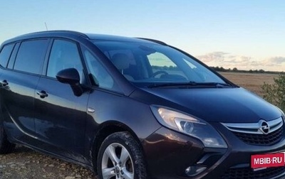 Opel Zafira C рестайлинг, 2013 год, 1 030 000 рублей, 1 фотография