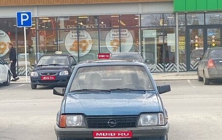 Opel Ascona C, 1986 год, 100 000 рублей, 1 фотография