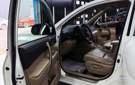Toyota Highlander III, 2010 год, 1 950 000 рублей, 9 фотография