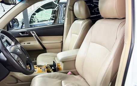 Toyota Highlander III, 2010 год, 1 950 000 рублей, 10 фотография