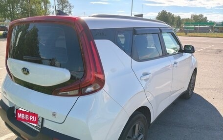 KIA Soul III, 2021 год, 2 400 000 рублей, 6 фотография