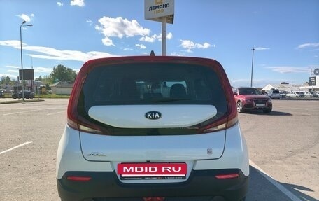 KIA Soul III, 2021 год, 2 400 000 рублей, 5 фотография