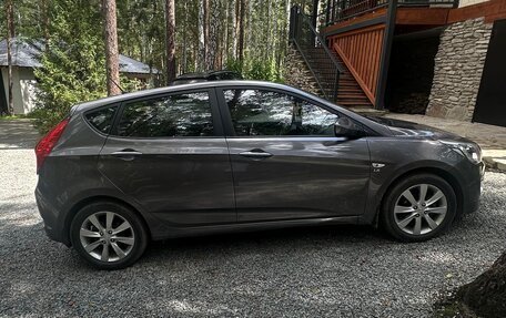 Hyundai Solaris II рестайлинг, 2015 год, 1 200 000 рублей, 7 фотография