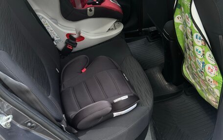 Hyundai Solaris II рестайлинг, 2015 год, 1 200 000 рублей, 14 фотография