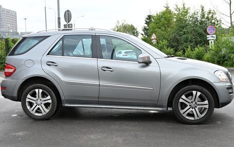 Mercedes-Benz M-Класс, 2011 год, 2 100 000 рублей, 6 фотография