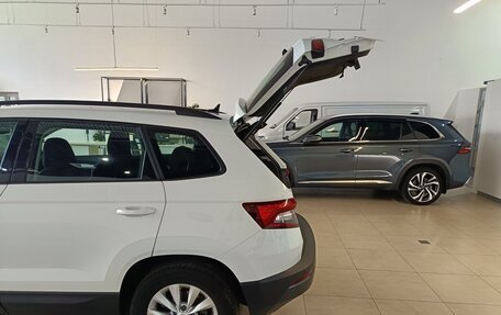 Skoda Karoq I, 2022 год, 2 669 000 рублей, 9 фотография