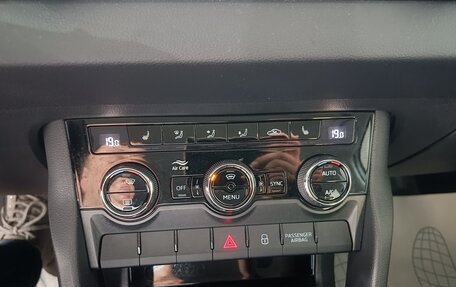Skoda Karoq I, 2022 год, 2 669 000 рублей, 17 фотография
