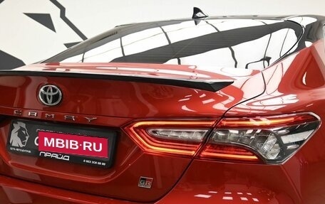 Toyota Camry, 2021 год, 3 399 000 рублей, 8 фотография