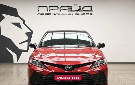Toyota Camry, 2021 год, 3 399 000 рублей, 2 фотография
