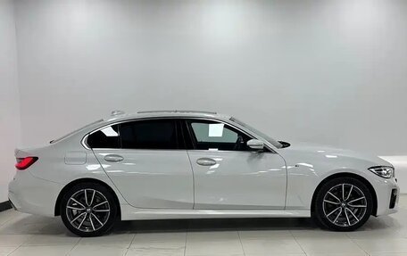 BMW 3 серия, 2022 год, 2 670 000 рублей, 4 фотография