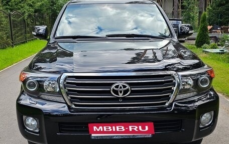 Toyota Land Cruiser 200, 2015 год, 4 300 000 рублей, 3 фотография