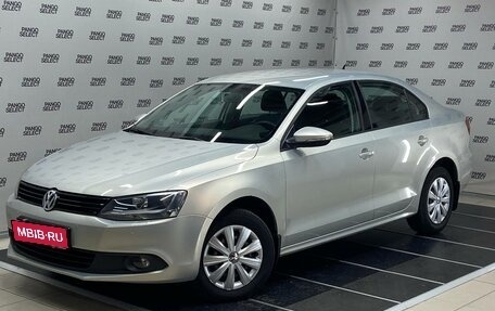 Volkswagen Jetta VI, 2014 год, 960 000 рублей, 1 фотография