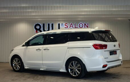 KIA Carnival III, 2020 год, 3 300 000 рублей, 8 фотография