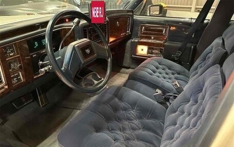 Cadillac Fleetwood I, 1992 год, 6 800 000 рублей, 19 фотография