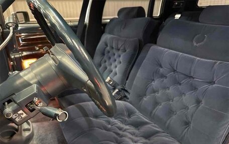 Cadillac Fleetwood I, 1992 год, 6 800 000 рублей, 29 фотография