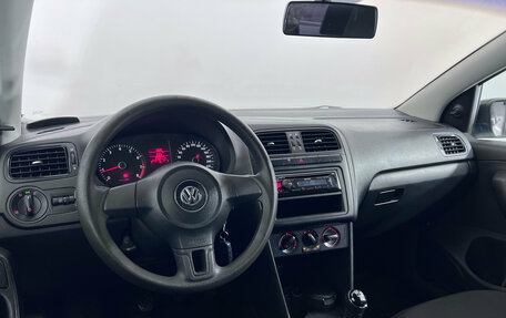 Volkswagen Polo VI (EU Market), 2013 год, 725 000 рублей, 11 фотография