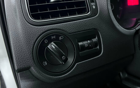 Volkswagen Polo VI (EU Market), 2013 год, 725 000 рублей, 18 фотография