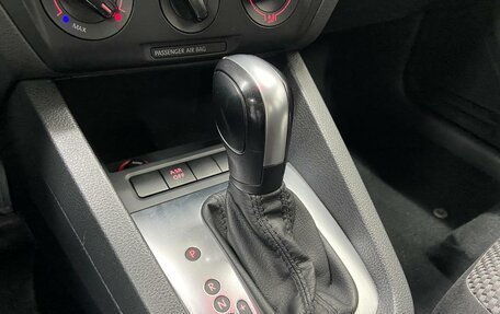 Volkswagen Jetta VI, 2014 год, 960 000 рублей, 9 фотография