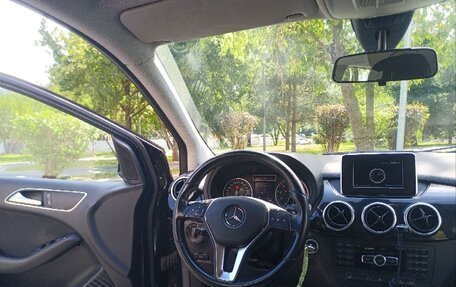 Mercedes-Benz B-Класс, 2012 год, 1 015 000 рублей, 14 фотография