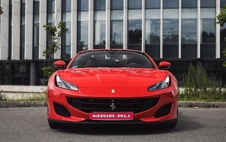 Ferrari Portofino, 2019 год, 19 500 000 рублей, 2 фотография