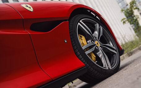 Ferrari Portofino, 2019 год, 19 500 000 рублей, 10 фотография