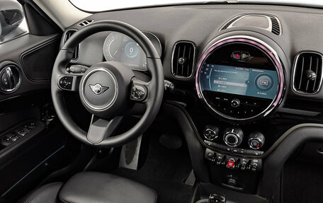 MINI Countryman II (F60), 2021 год, 3 300 000 рублей, 29 фотография
