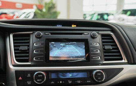 Toyota Highlander III, 2014 год, 2 550 000 рублей, 9 фотография