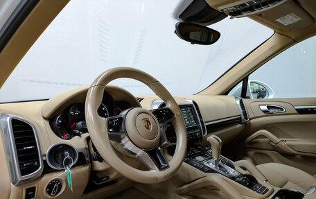 Porsche Cayenne III, 2015 год, 3 800 000 рублей, 15 фотография