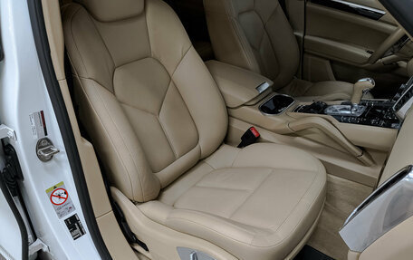 Porsche Cayenne III, 2015 год, 3 800 000 рублей, 22 фотография