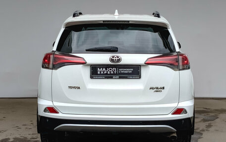 Toyota RAV4, 2016 год, 2 750 000 рублей, 6 фотография