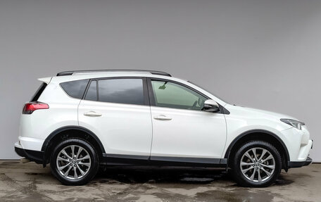 Toyota RAV4, 2016 год, 2 750 000 рублей, 4 фотография